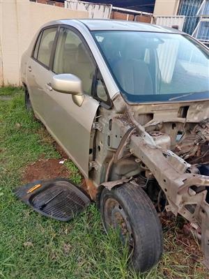 NISSAN TIIDA automatic STRIPPING low price