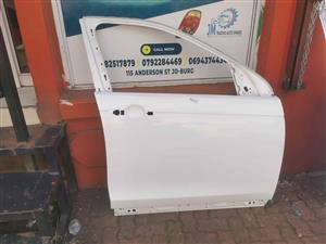 Landrover discovery sport right front door shell
