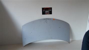 Renault Clio 3 Bonnet