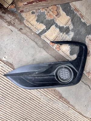 Ford Figo left fog light cover