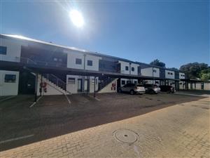 Ultra-modern, pet-friendly, ground floor apartment in Rynfield