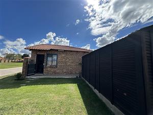 House For Sale in Evander