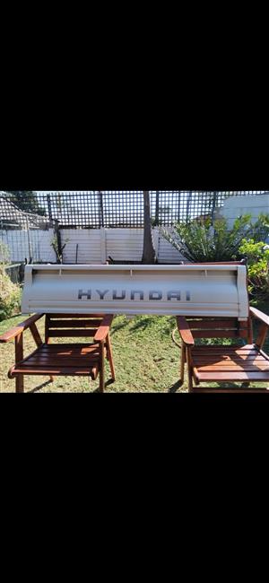Hyundai H100 tailgate