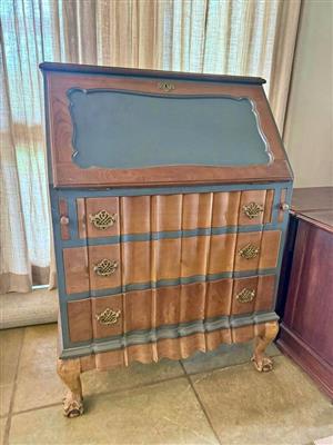 Vintage writers bureau