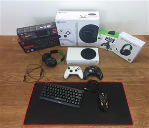 R8000 Xbox Series S 512GB Bundle with Turtle Beach Headset & Gaming Peripherals