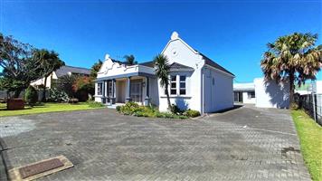 Business For Sale in Vincent