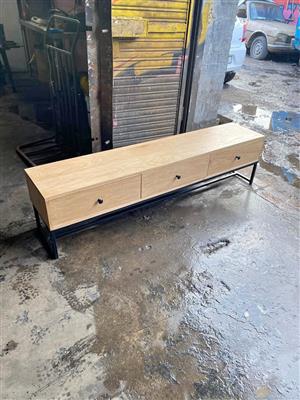 Oak Tv unit