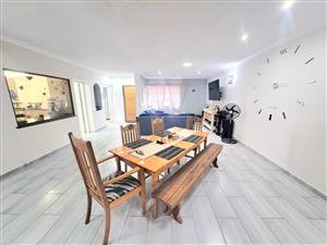 MODERN, SPACIOUS TOWNHOUSE IN SOUGHT-AFTER THREE RIVERS PROPER.