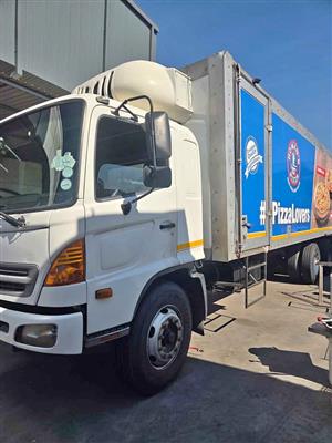 2007 Hino  500 1626 (Read Description)