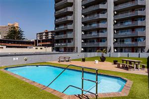 Apartment For Sale in Amanzimtoti