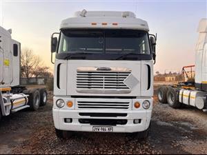 Freightliner Argosy isx500 2011 | 