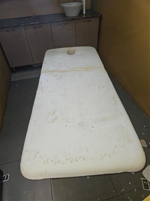 Solid wood massage bed