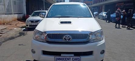 USED 2011 TOYOTA HILUX  3.0D 4D 4x4 DOUBLE CAB, MANUAL TRANSMISSION  125000KM