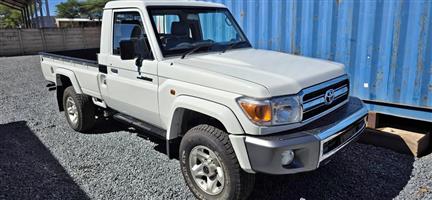 4.2 Diesel Land Cruiser Immaculate