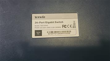 Tenda 24-port Gigabit Switch 