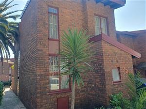 Townhouse For Sale in The Hill