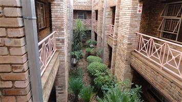 Beautiful modern student unit for sale