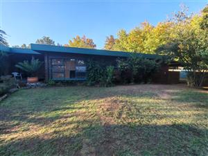 Facebrick 4 bedroom house for sale in Ext 23