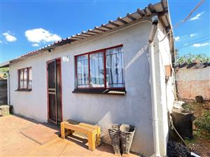 House For Sale in Tokoza
