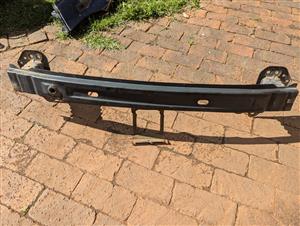 Hyundai I20 (2012) Front bumper reinforcement bar / crash reinforcement stiffene
