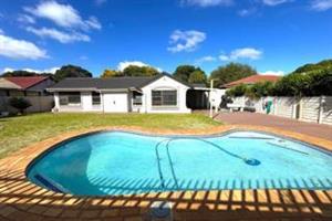 House For Sale in Mayberry Park