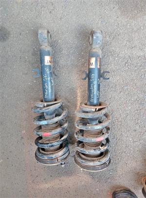 2017 Mahindra S10 SUV 2.2 front shock n spring for sale WhatsApp or cell