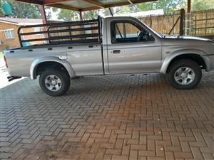 Mazda 2005  2.5 l diesel 4x4