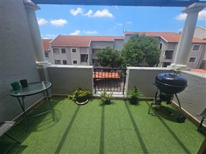 Apartment For Sale in Paulshof