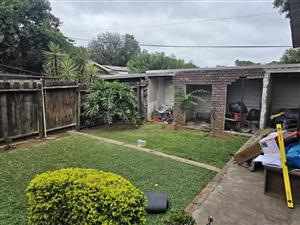 1 slaapkamer tuin woonstel te huur