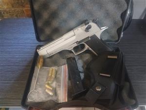 Retay Eagle x blank gun