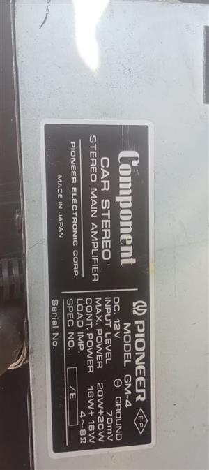 Pioneer cassette player with amp 