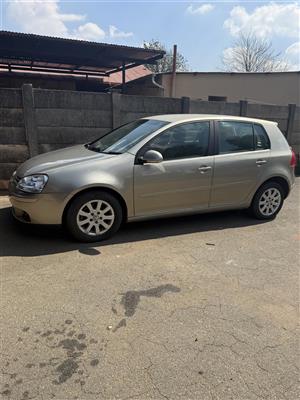 2003 VW Golf 5 1.6 — Leather Interior | Starts & Runs | Project