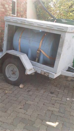 1200 L Water trailer for sale