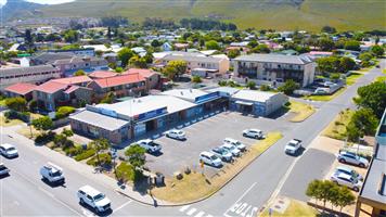 Active commercial centre on Kleinmond Main Road