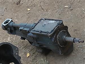 Ford sierra 2.0 litre manual 5 speed gearbox all takes use 3 to get 5th