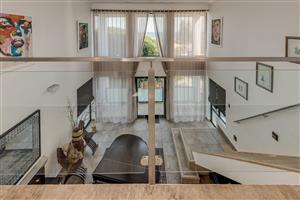 House For Sale in Seaview