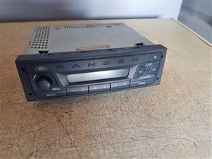 ORIGINAL FORD RANGER RADIO FORSALE