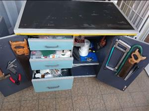 DIY Home Work Bench for the Enthusiasts
