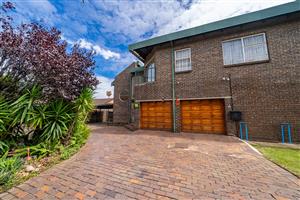 5 Bedroom home