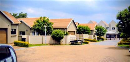 Comfortable Family Living in The Stewards !