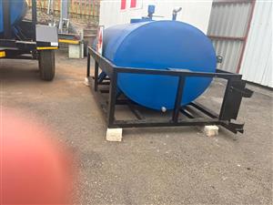 1000 LITRE DIESEL/WATER SKI TANK