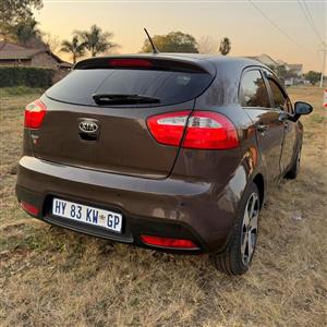 2012 KIA RIO  2012