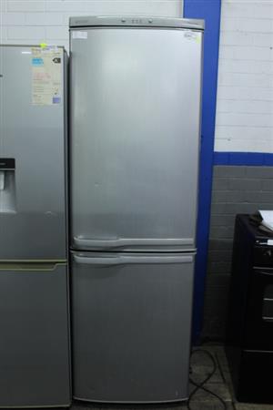 (S067496A)SAMSUNG GREY FRIDGE FREEZER