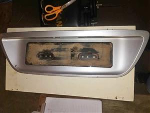 Mercedes W203 rear boot prestige panel with c200 kompressor badges chrome