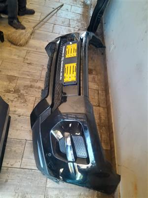 Range Rover Evoque old shape front bumper