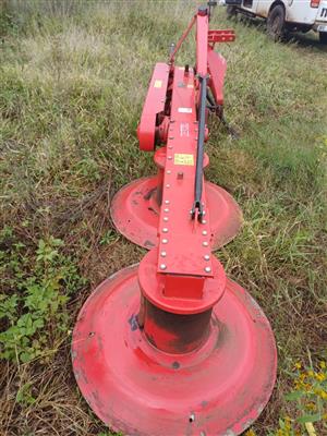 Lucern cutter