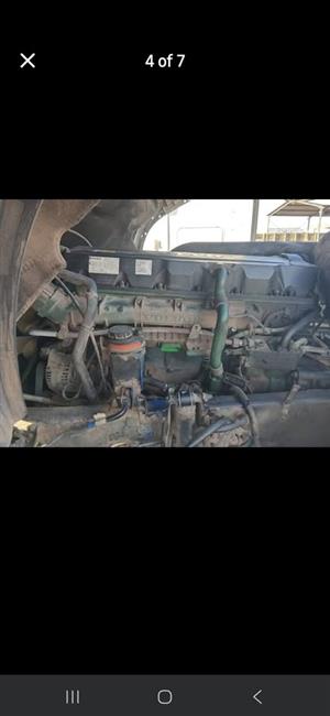Valve 440 D13 Engine
