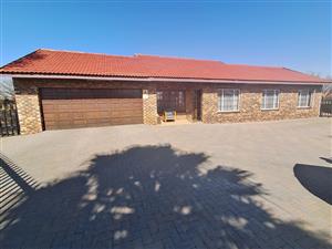 House For Sale in Riversdale