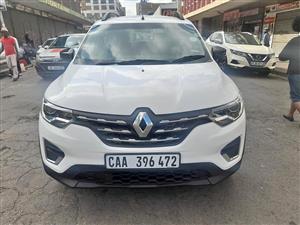 2022 RENAULT TRIBER 1.0 7SEATS  EXCELLENT CONDITION