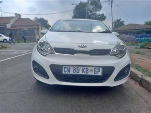 2014 Kia Rio 1.4 Tec Petrol, Manual, White Color, . Sunroof, Spare key